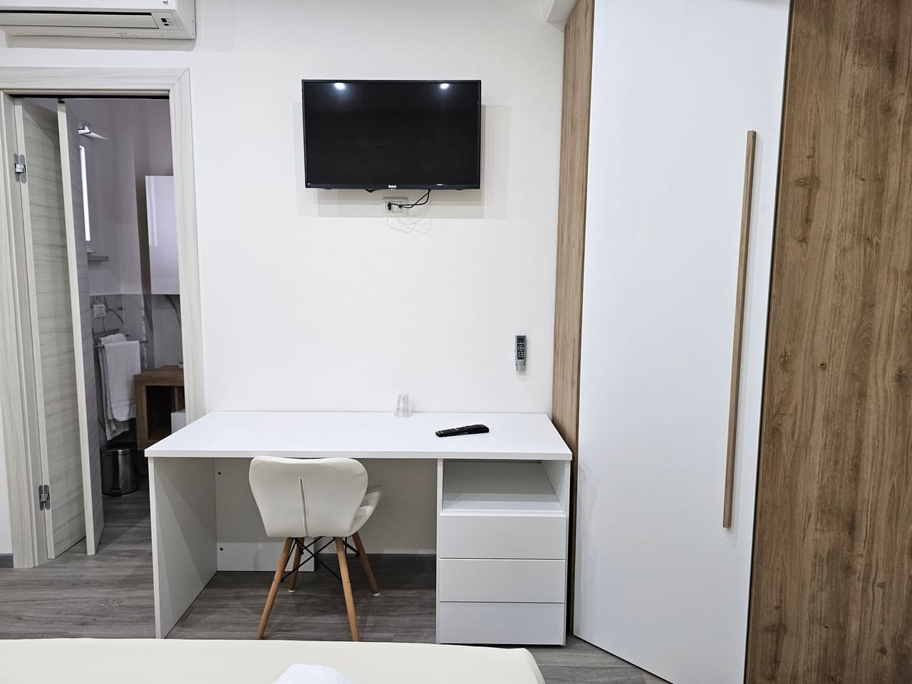 Camera Doppia superior